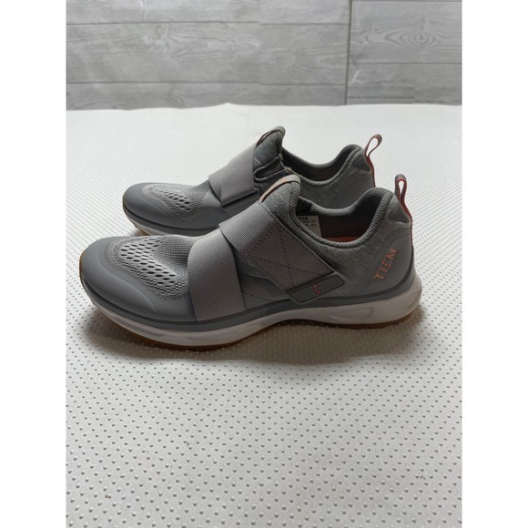 TEVA Women's Gray Athletic Shoes - Picture 1 of 5